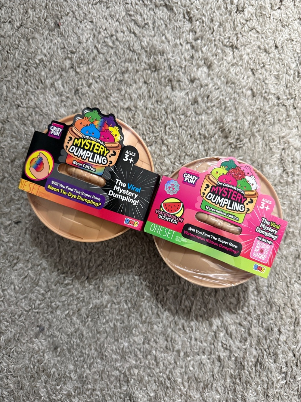 Mystery Dumpling Neon & Watermelon Scented Surprise Toy Set